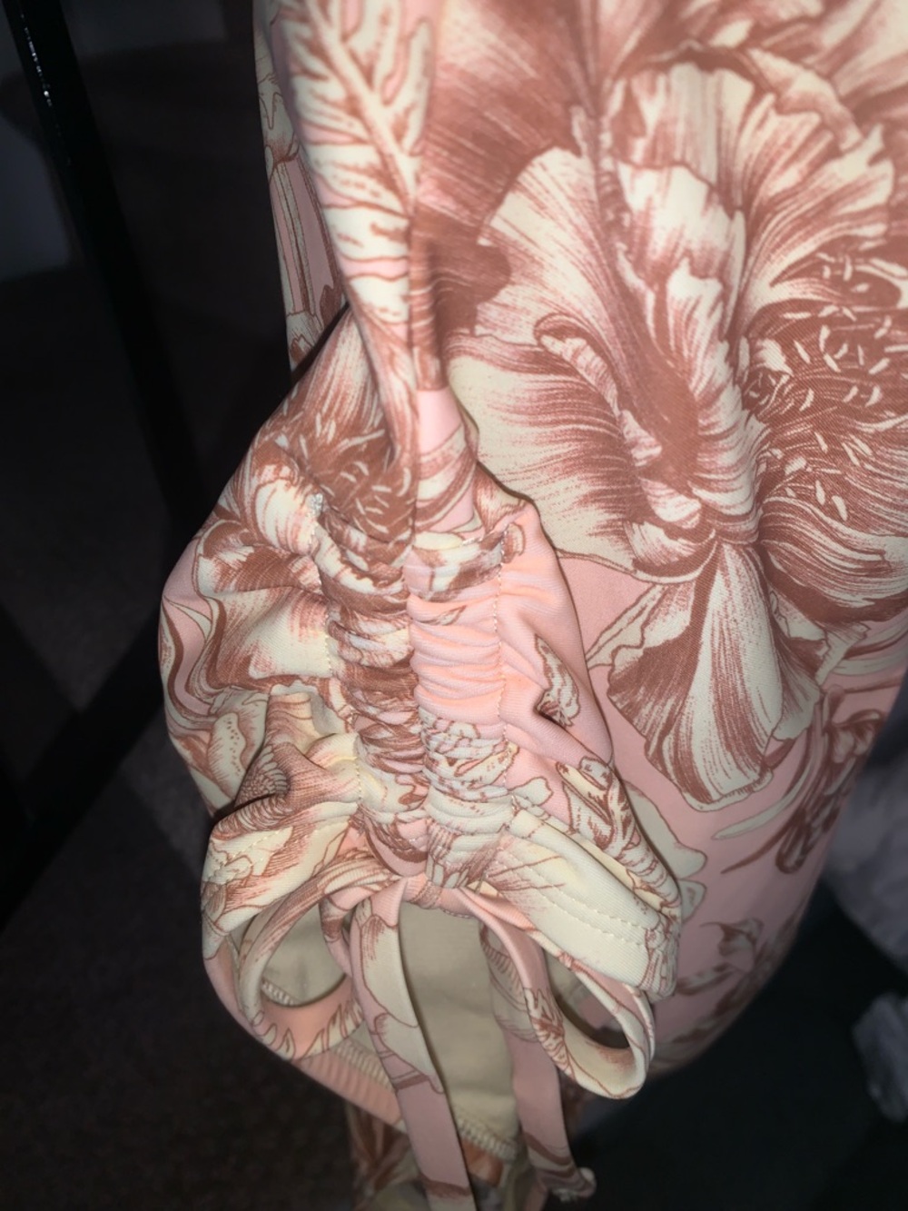 ⭐️ NEW-Floral One Piece Swimsuit - Peach and Cream
With built in bra - Picture 7 of 12